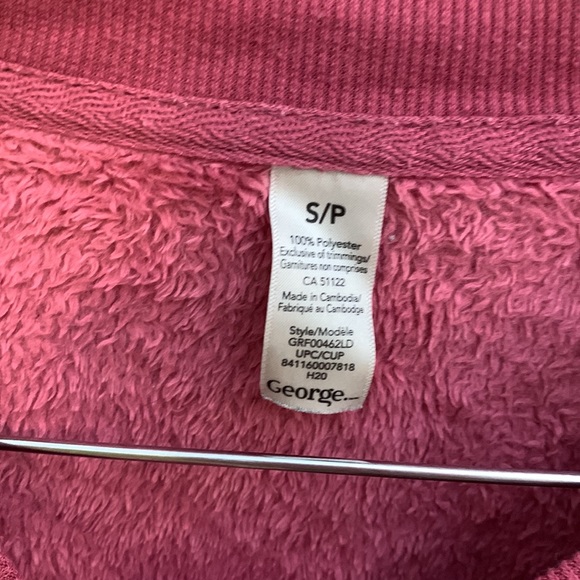 🌟3/$20 Girls’ Fluffy Long Sleeve Pyjama Shirt Cat Do Not Disturb Slogan - Picture 5 of 5